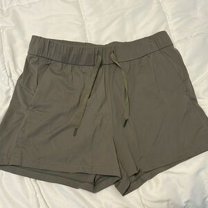Willit comfy green athletic shorts